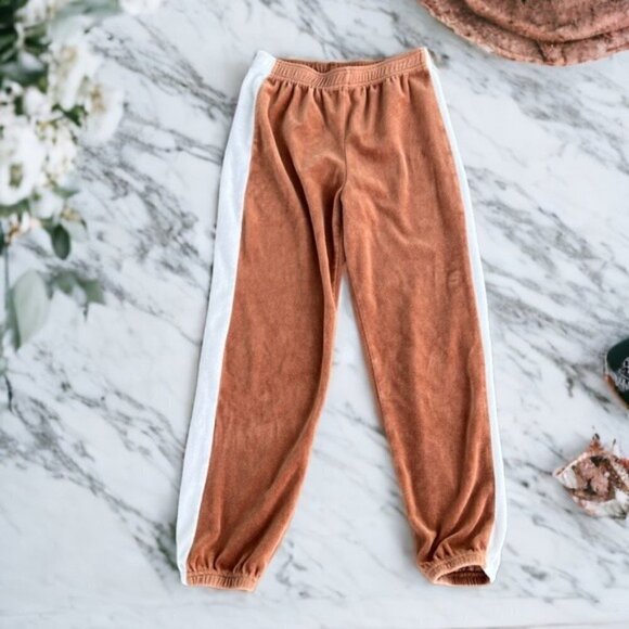 Monrow Velour High Waist Vintage Sweatpants Size XS Dry Rose Natural MSRP $158 - Picture 3 of 14